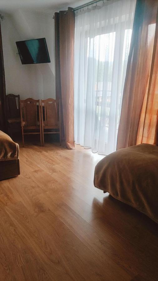 Gospodarstwo Agroturystyczne Bustrycki Poronin Ngoại thất bức ảnh