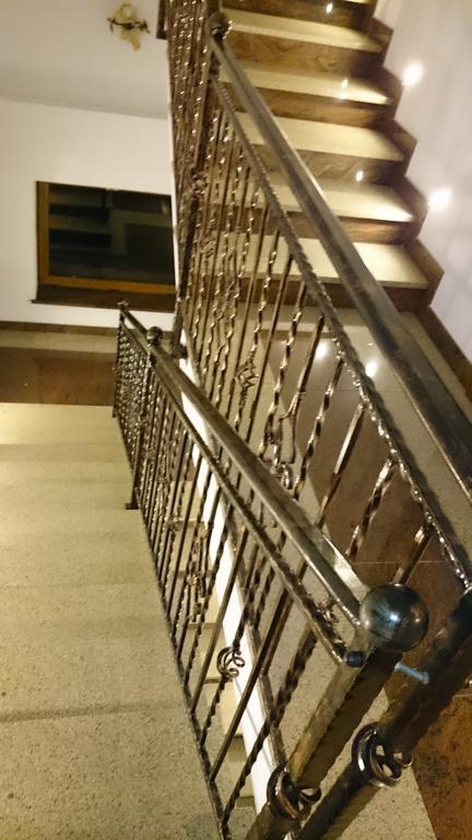 Gospodarstwo Agroturystyczne Bustrycki Poronin Ngoại thất bức ảnh